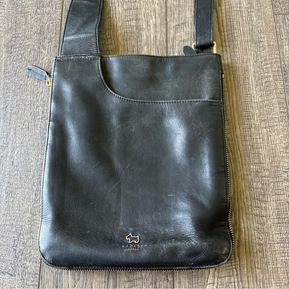 RADLEY LONDON Black leather Crossbody Bag - Picture 6 of 15
